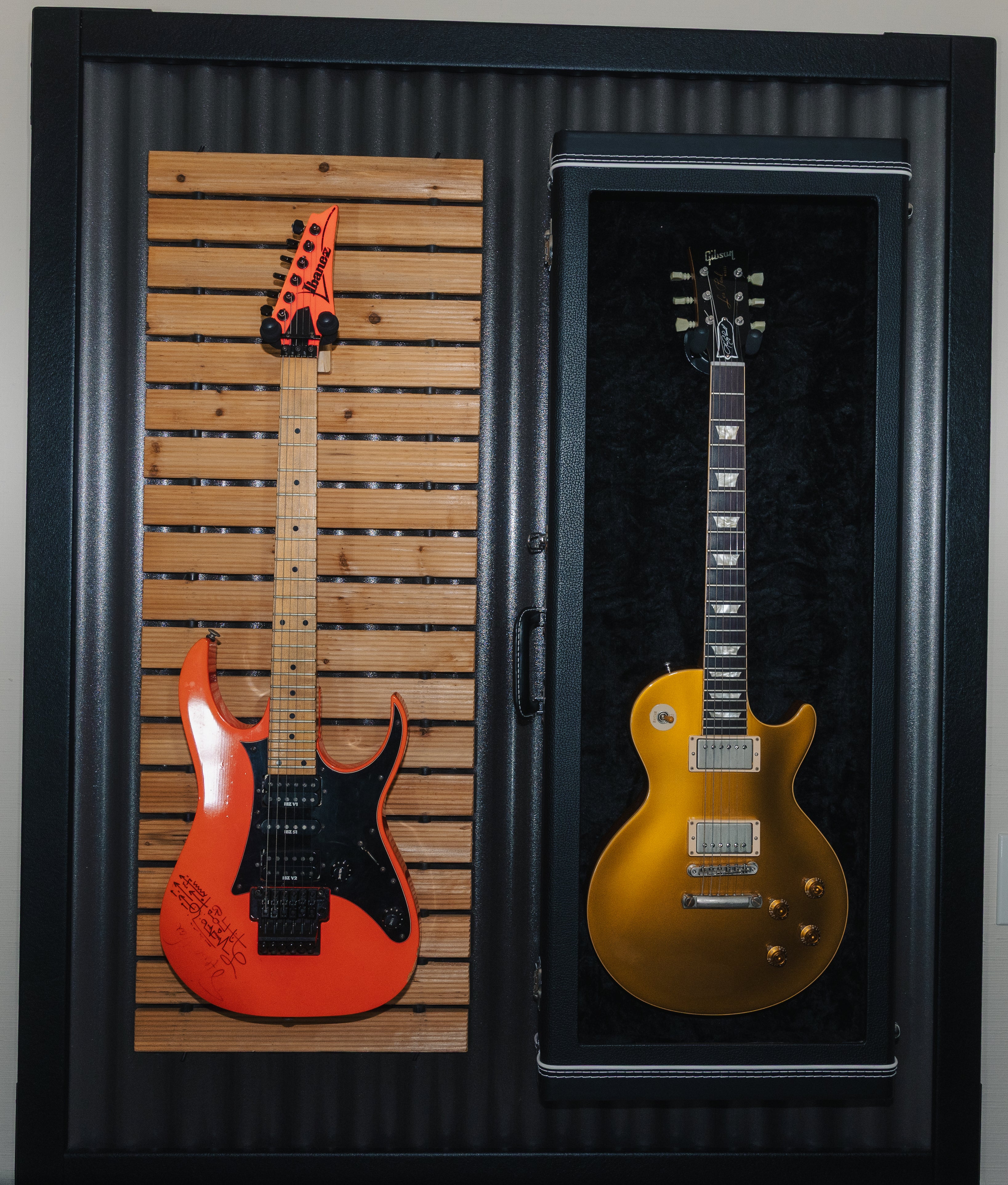Double-Duty Guitars